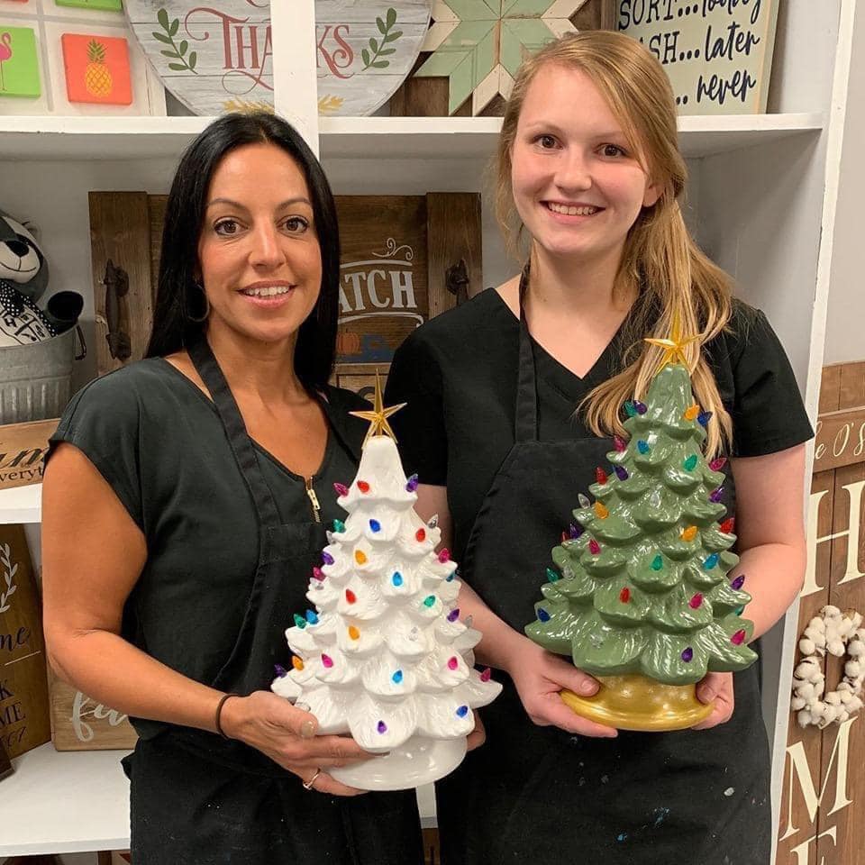11/22/25 - Holiday Ceramics - 1PM ✨ONLY FOUR SEATS AVAILABLE