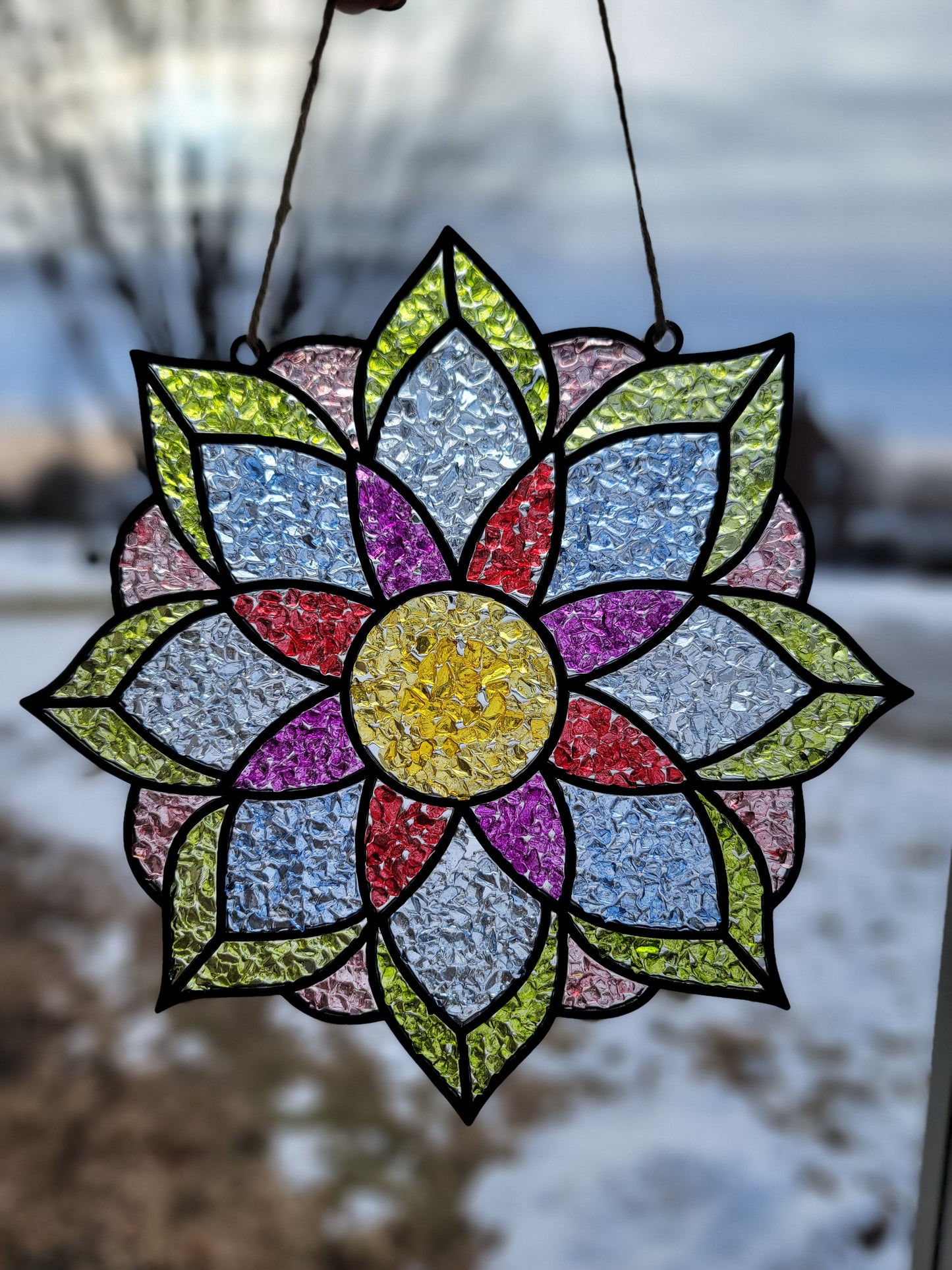 06/12/26 - Beautifully Broken: Crushed Glass Suncatchers - 6PM