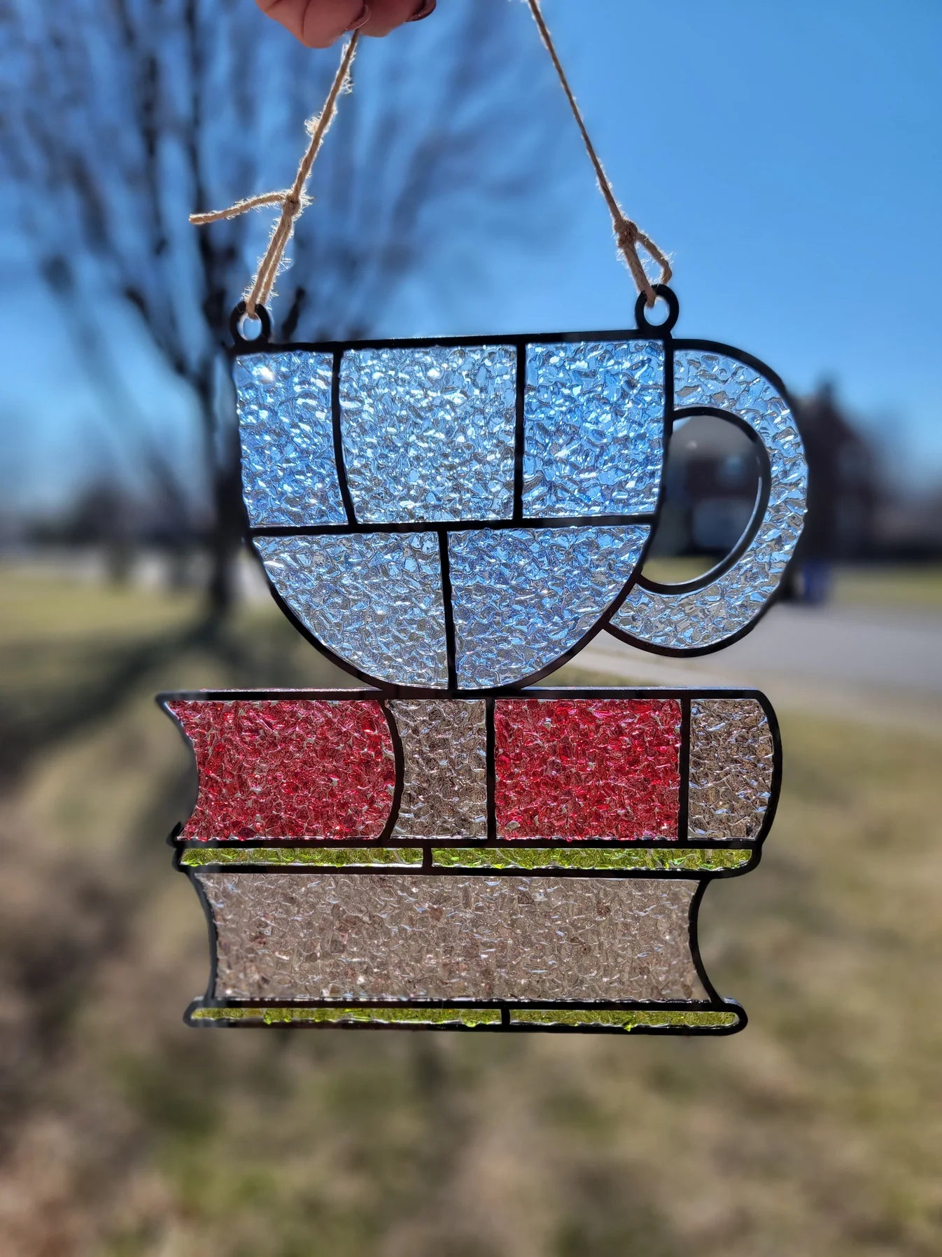 06/12/26 - Beautifully Broken: Crushed Glass Suncatchers - 6PM
