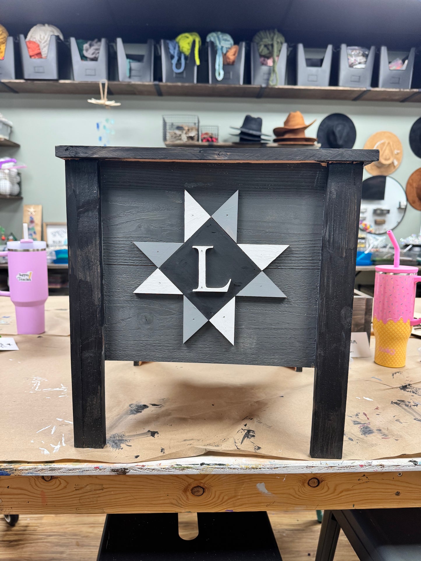 08/07/26 - Barn Quilt Planters - 6PM