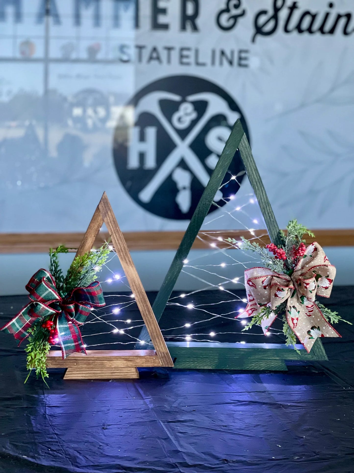 12/01/25 - Triangle & Layered Trees ✨ONLY FIVE SEATS AVAILABLE✨ - 6PM