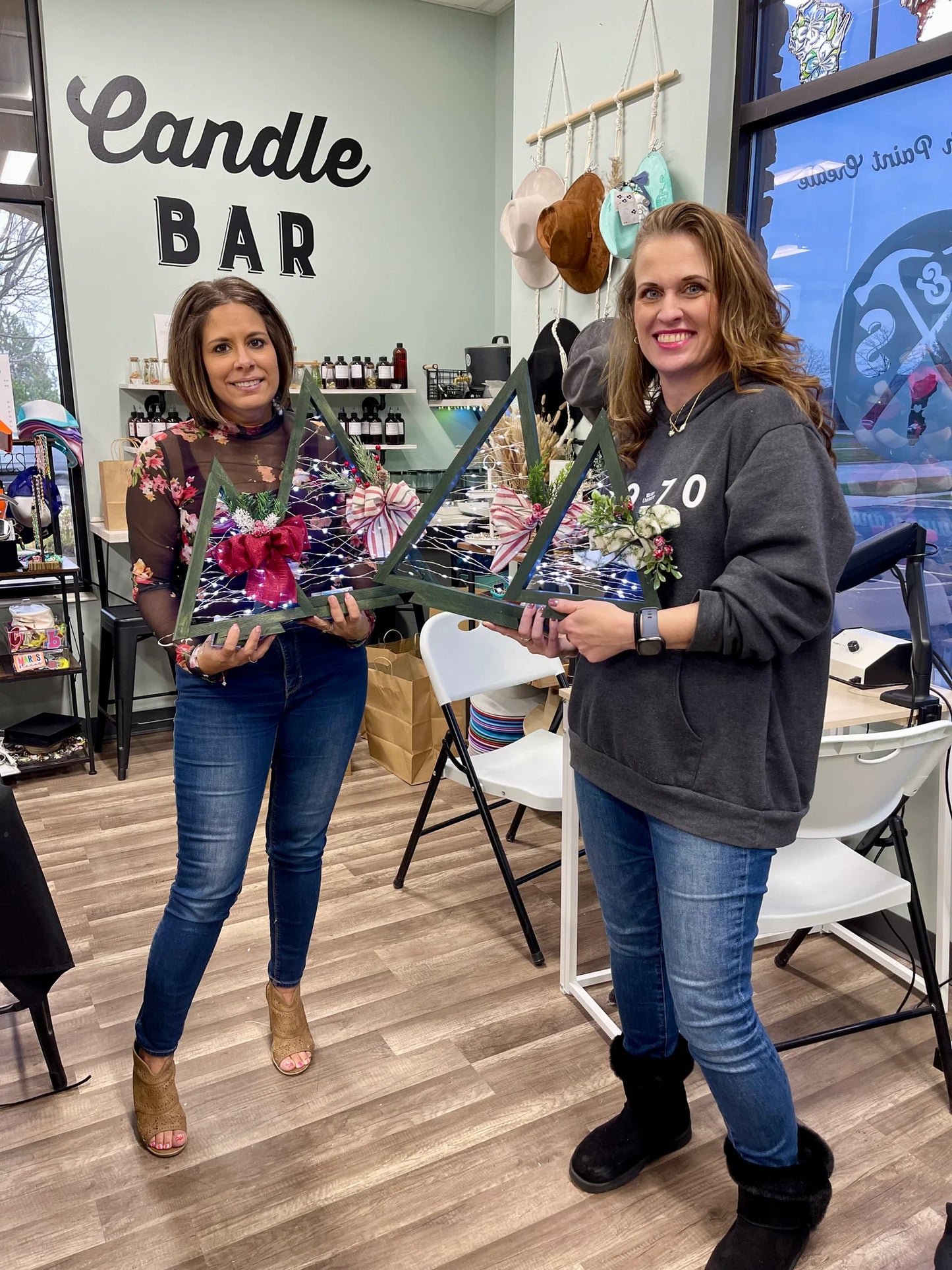 12/01/25 - Triangle & Layered Trees ✨ONLY FIVE SEATS AVAILABLE✨ - 6PM